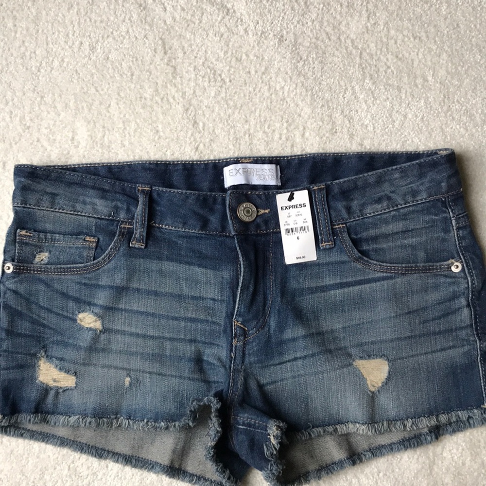 Express jean short